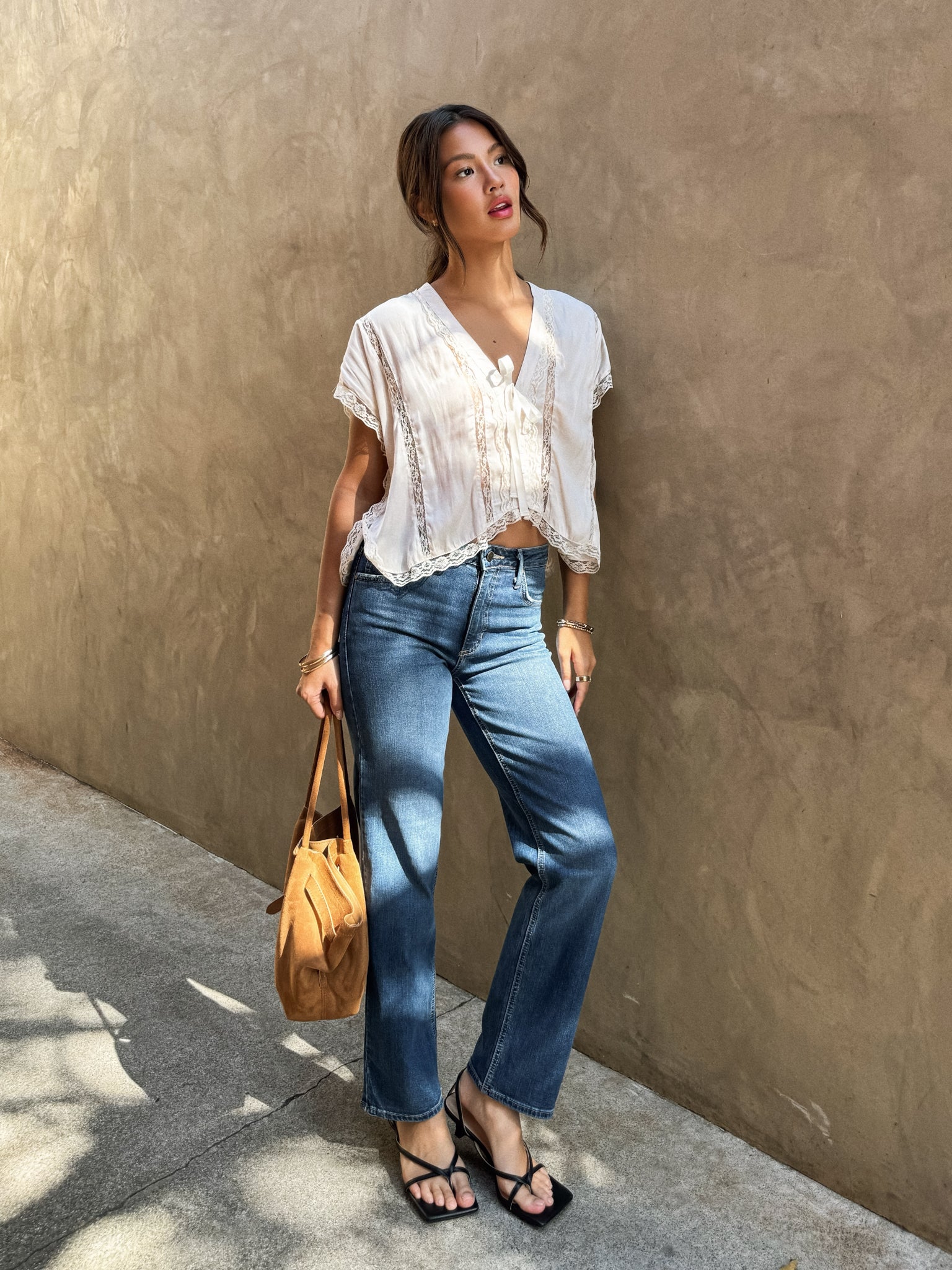90's Straight Leg Jeans in Dark Denim - Image 3