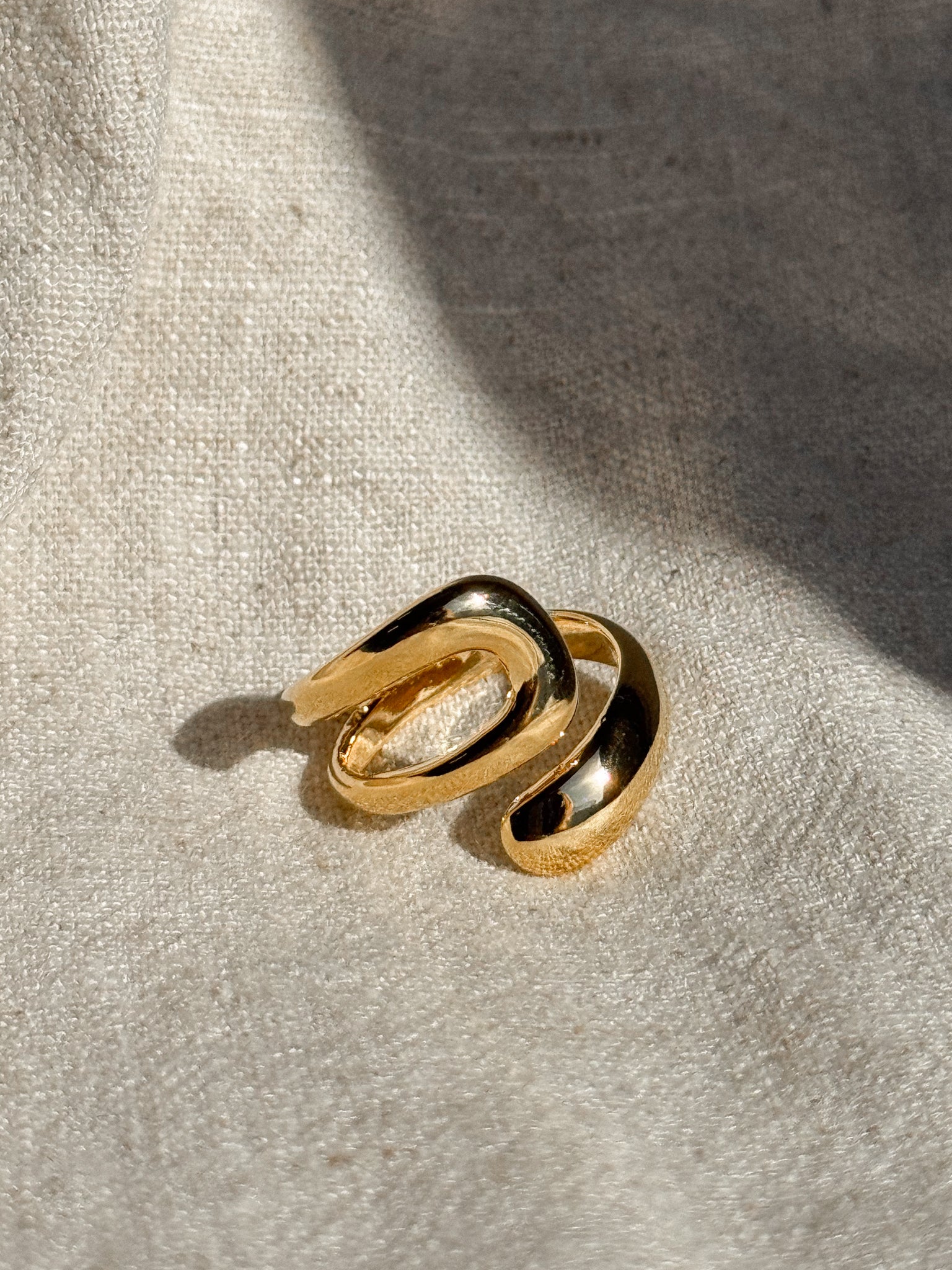 Loop Around Ring - Image 3
